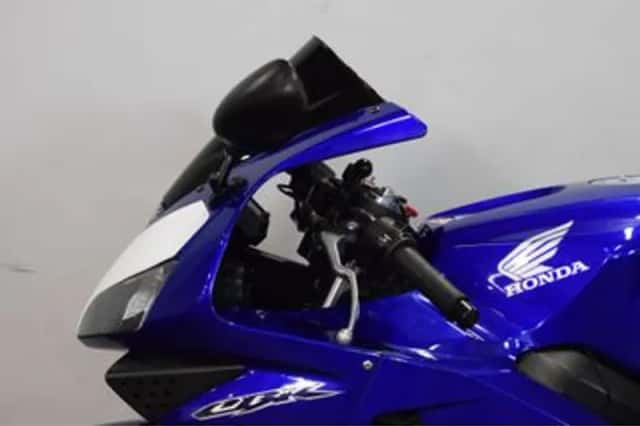 Honda CBR600RR (2005) thumbnail 3