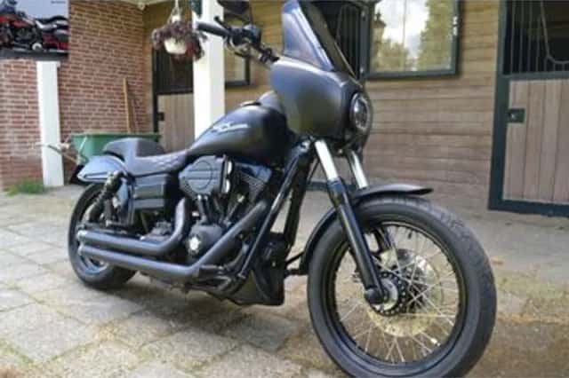 Harley-Davidson Street Bob (2006) thumbnail 2