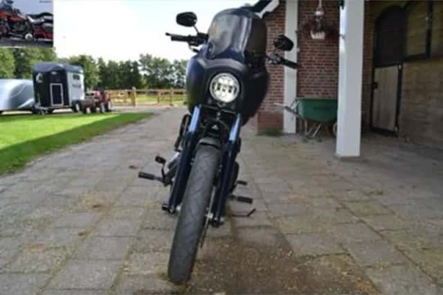 Harley-Davidson Street Bob (2006) thumbnail 3