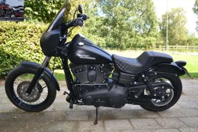 Harley-Davidson Street Bob (2006) thumbnail 4
