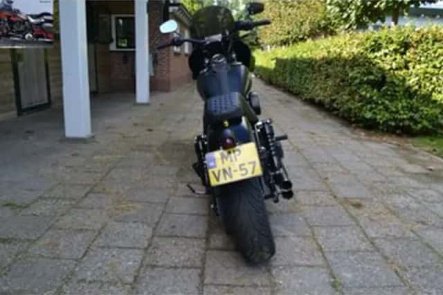 Harley-Davidson Street Bob (2006) thumbnail 6