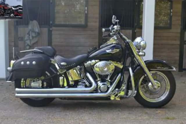 Harley-Davidson Softail Deluxe (2005) thumbnail 1