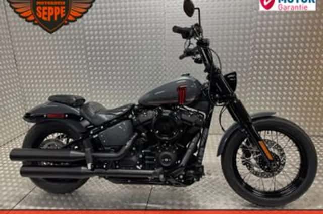 Harley-Davidson Street Bob 107 (2018) thumbnail 1
