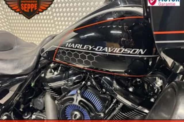 Harley-Davidson Road Glide Limited (2021) thumbnail 4