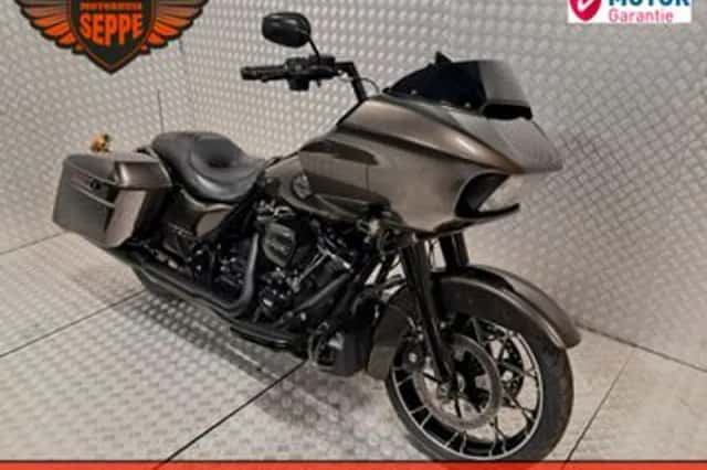 Harley-Davidson Road Glide 131 (2021) thumbnail 2