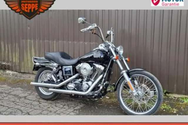 Harley-Davidson Wide Glide (2005) thumbnail 3