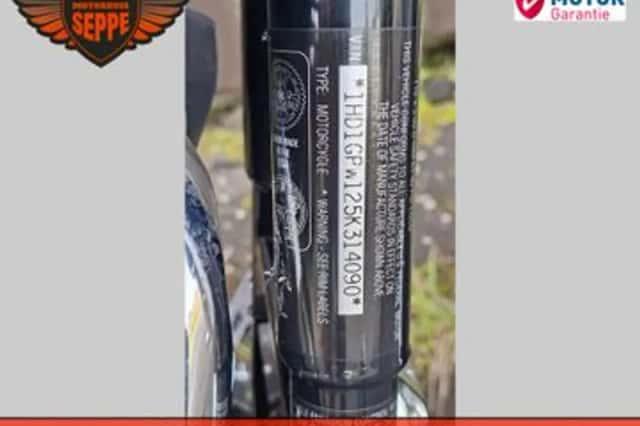 Harley-Davidson Wide Glide (2005) thumbnail 4