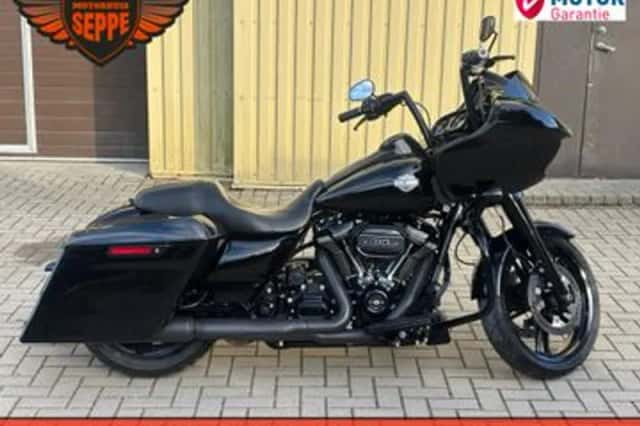Harley-Davidson Road Glide Special (2020) thumbnail 1