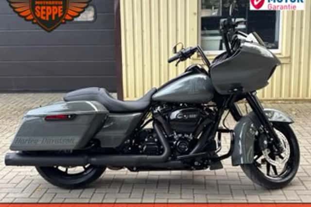 Harley-Davidson Road Glide Special (2020) thumbnail 1