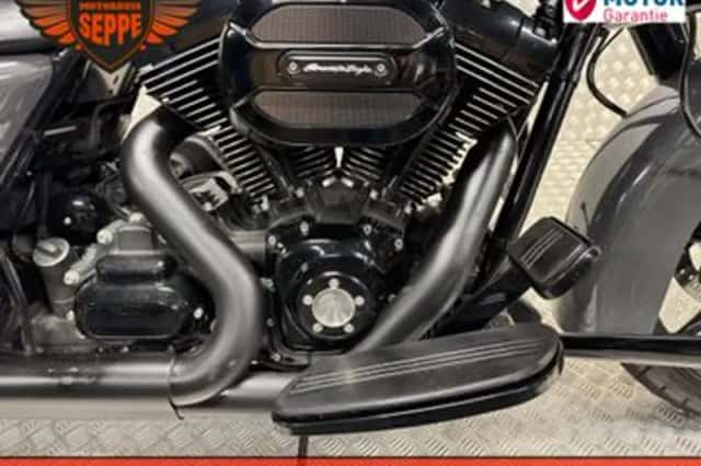 Harley-Davidson Street Glide (2014) thumbnail 2