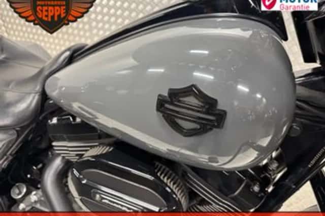 Harley-Davidson Street Glide (2014) thumbnail 5