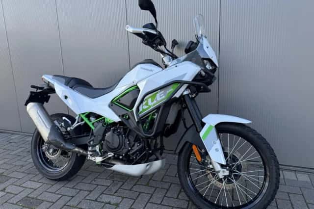 Kawasaki KLE500 SE (2026) thumbnail 2