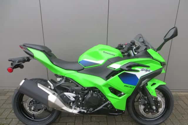 Kawasaki Ninja 500 (2026) thumbnail 1