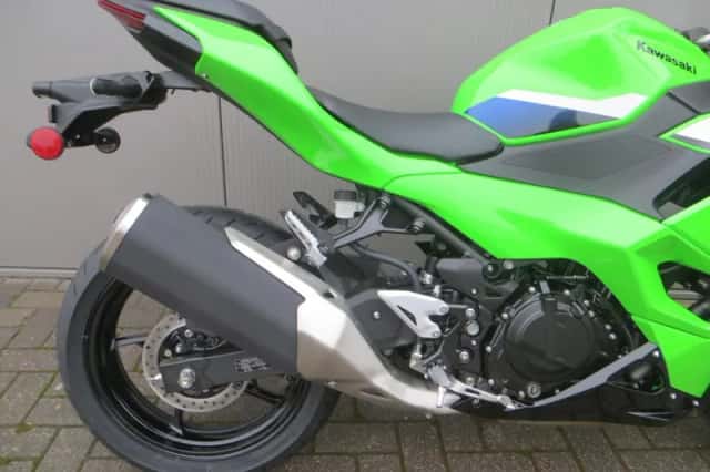 Kawasaki Ninja 500 (2026) thumbnail 6