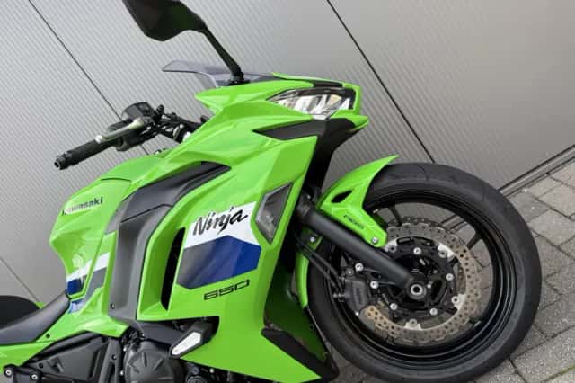 Kawasaki Ninja 650 (2026) thumbnail 2