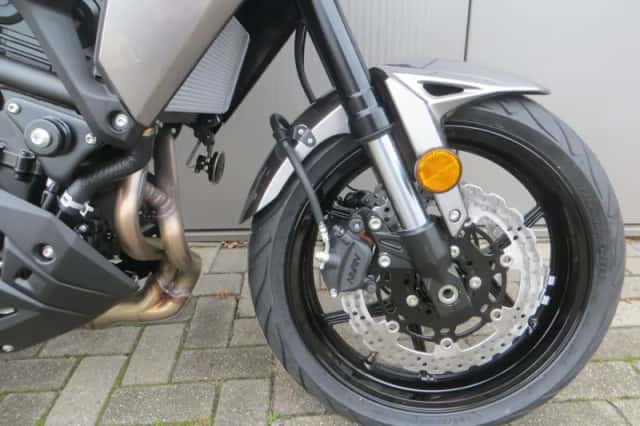 Kawasaki Versys 650 (2026) thumbnail 4