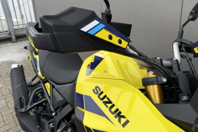 Suzuki V-Strom 800 DE (2026) thumbnail 4