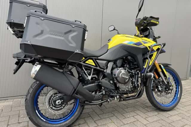 Suzuki V-Strom 800 DE (2026) thumbnail 2