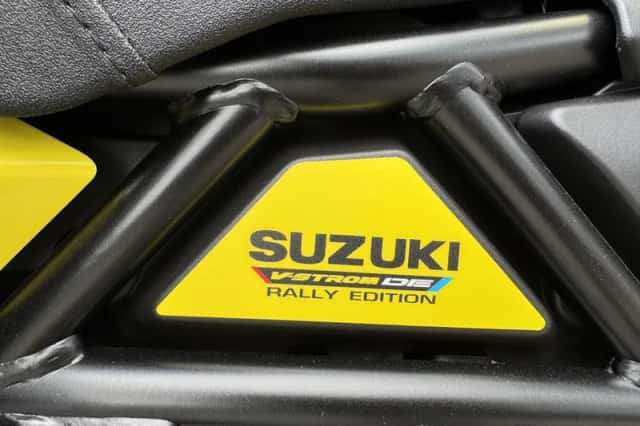 Suzuki V-Strom 800 DE (2026) thumbnail 6