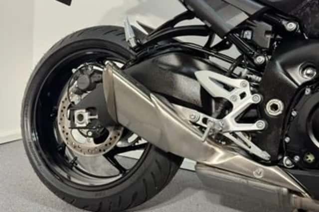 Suzuki GSX-S950 (2022) thumbnail 3