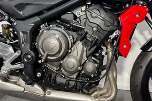 Triumph Trident 660 (2021) thumbnail 2