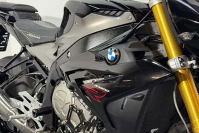 BMW S 1000 R (2015) thumbnail 3