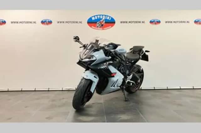 CFMoto 675SR-R (2026) thumbnail 3