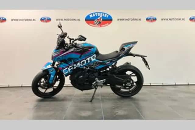 CFMoto 450NK (2025) thumbnail 2