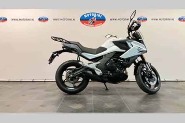 CFMoto 700 MT (2025) thumbnail 2