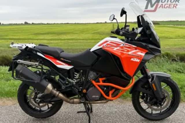 KTM 1290 Super Adventure S (2018) thumbnail 2
