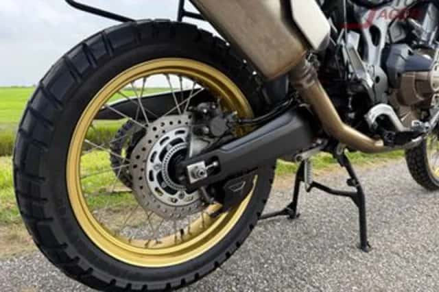 Honda CRF 1000 L Africa Twin (2018) thumbnail 5