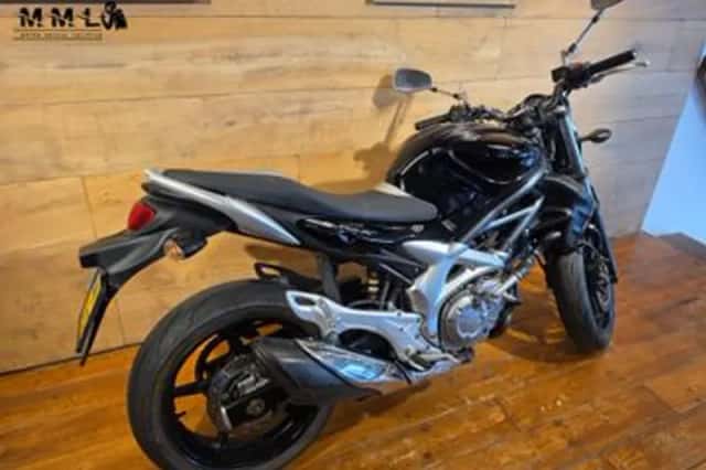 Suzuki SFV 650 Gladius (2009) thumbnail 5