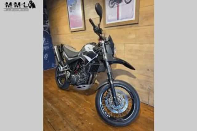 Yamaha XT660R (2010) thumbnail 3