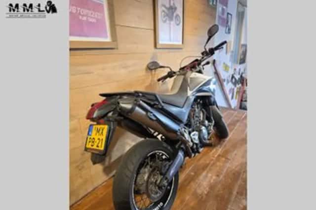 Yamaha XT660R (2010) thumbnail 6
