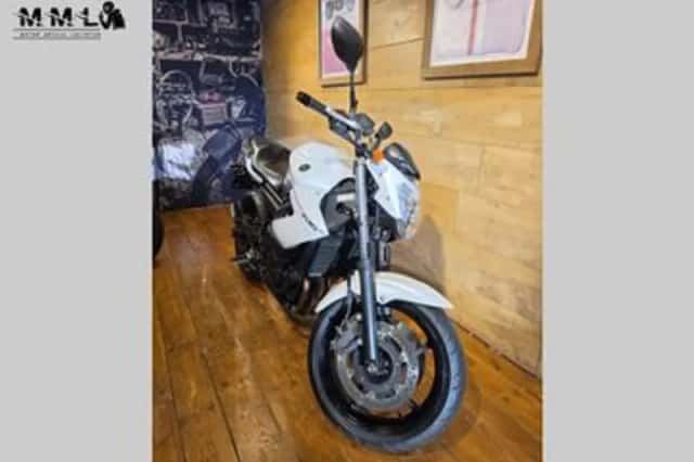 Yamaha XJ6 (2012) thumbnail 2
