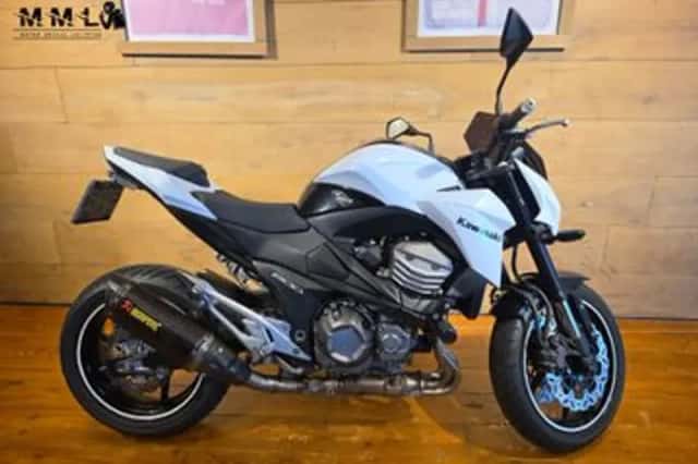 Kawasaki Z800 (2013) thumbnail 1