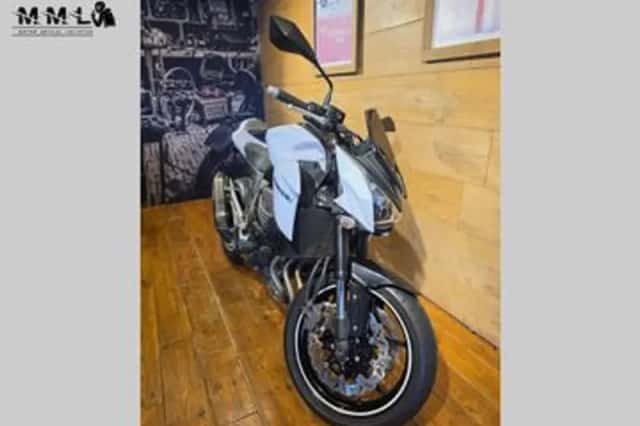 Kawasaki Z800 (2013) thumbnail 2
