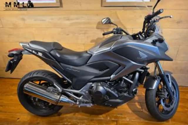 Honda NC750X (2014) thumbnail 4