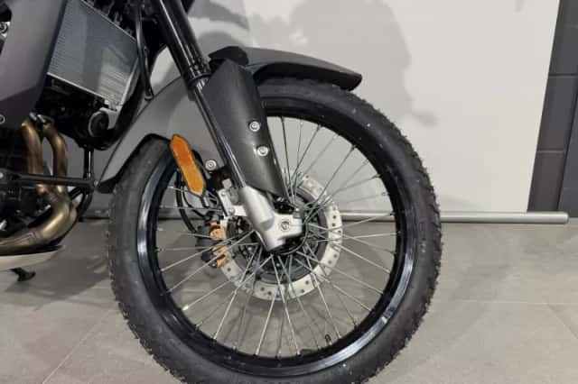 Kawasaki KLE 500 (2026) thumbnail 3