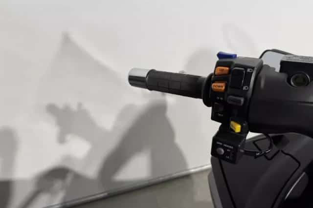 Suzuki AN 650 EXECUTIVE (2015) thumbnail 6