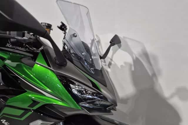 Kawasaki Ninja 1000SX (2024) thumbnail 2