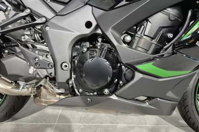 Kawasaki Ninja 1000SX (2024) thumbnail 4