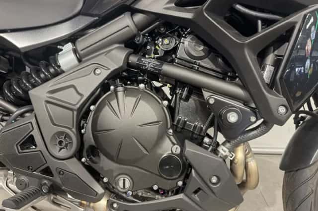 Kawasaki Versys 650 Grand Tourer (2026) thumbnail 4