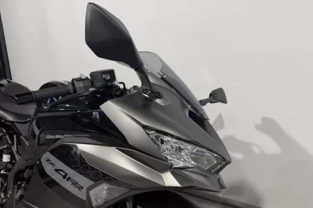 Kawasaki ZX-4 RR (2026) thumbnail 2