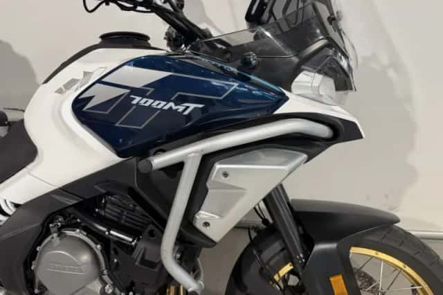 CFMoto 700 MT (2025) thumbnail 5