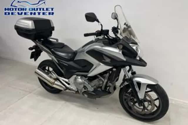 Honda NC700X (2012) thumbnail 3