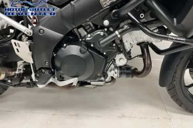 Suzuki V-Strom (2014) thumbnail 6