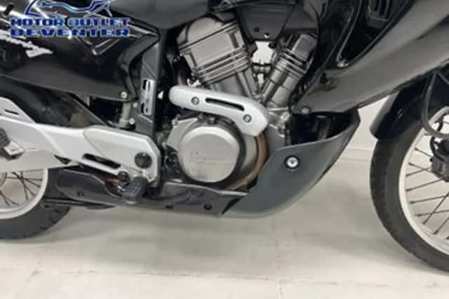 Honda XL 650V Transalp (2003) thumbnail 6