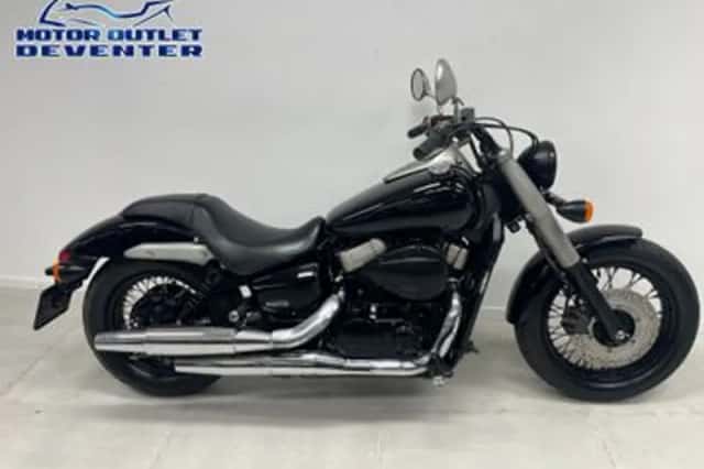 Honda VT750C2B Black Spirit (2011) thumbnail 1