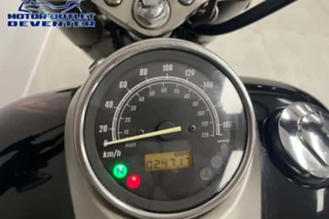 Honda VT750C2B Black Spirit (2011) thumbnail 2